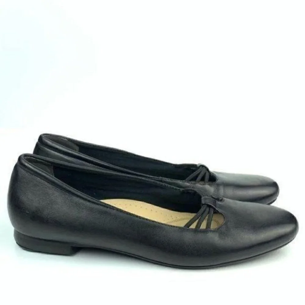 Trotters flats 9.5 black leather loafers ballet